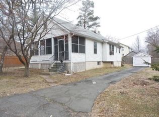 9 Pierce St, Nanuet, NY 10954