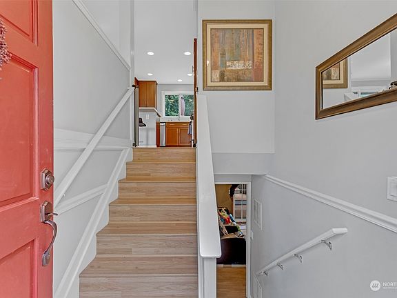 2nd image of 8515 NE 136th Street
