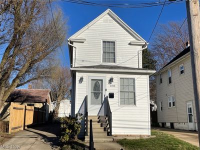 1215 Sherman St, Akron, OH, 44301