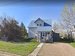 408 Hamilton St, Scranton, ND 58653