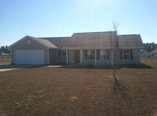 106 Haleys Place Dr, Brunswick, GA 31525