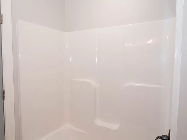 143 Reichard Dr — Photo 12