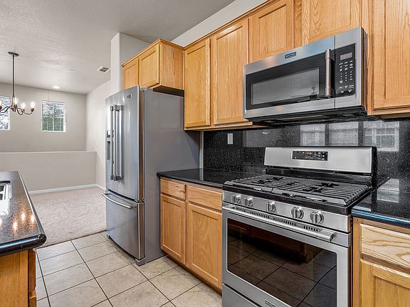 2nd image of 4903 Esplanade Cir