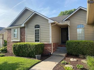 10105 W Bella Vista St, Wichita, KS 67212