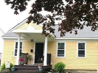 17 Woodside Meadow Rd APT 8, York, ME 03909