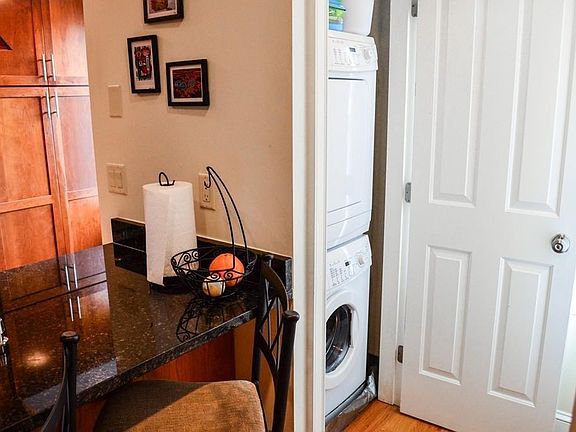 in-unit Laundry