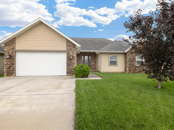 3117 N Albertha Avenue, Springfield, MO 65803