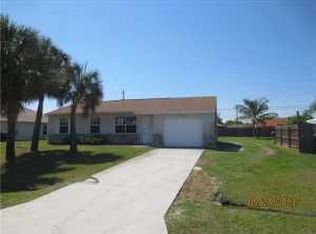 1725 SE North Buttonwood Dr, Port Saint Lucie, FL 34952