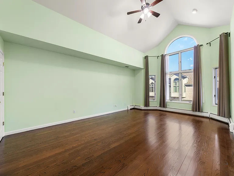 403 Dogwood Ct #403 — Photo 29