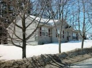 15 Olive St, Auburn, ME 04210