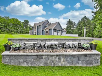 3 Pages Lane, Atkinson, NH, 03811