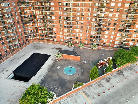3rd image of 2034 Harmon Cove Tower