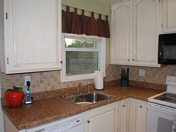 Tiled Backsplash