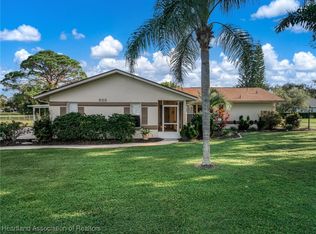 533 Spring Lake Blvd, Sebring, FL 33876