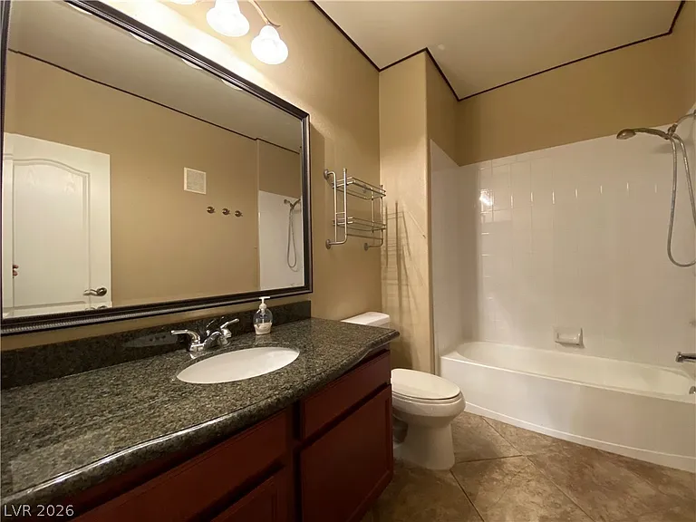 10224 Penrith Ave #204 — Photo 17