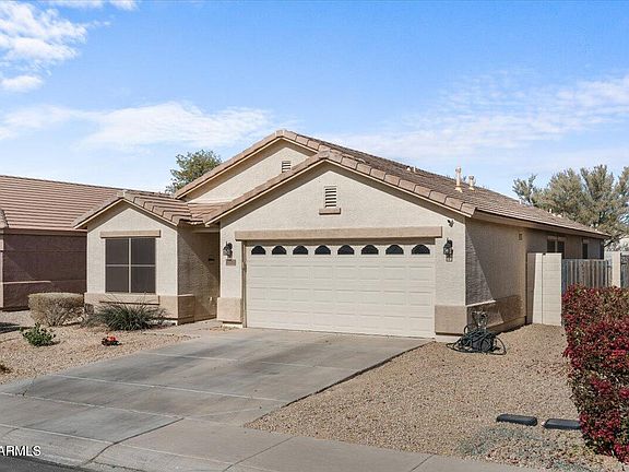 3rd image of 45762 W DIRK Street