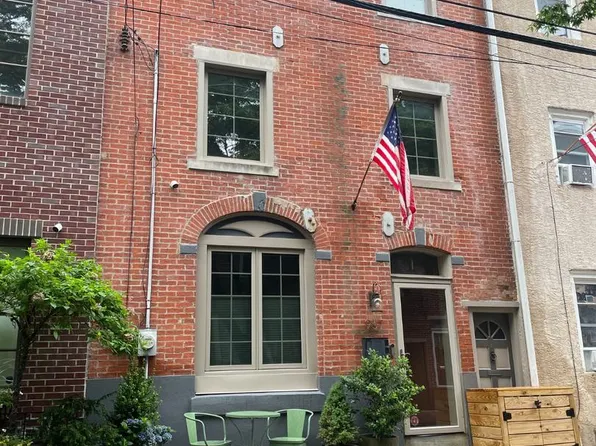 957 N Lawrence St, Philadelphia, PA 19123