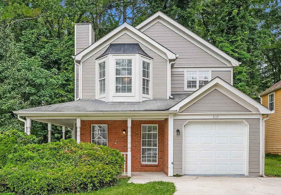 839 Ashley Ln