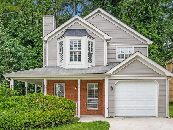 839 Ashley Ln, Stone Mountain, GA 30087