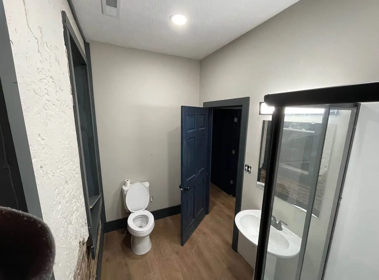 2 bed, 1.0 bath, 980 sqft, $1,000 — Photo 4