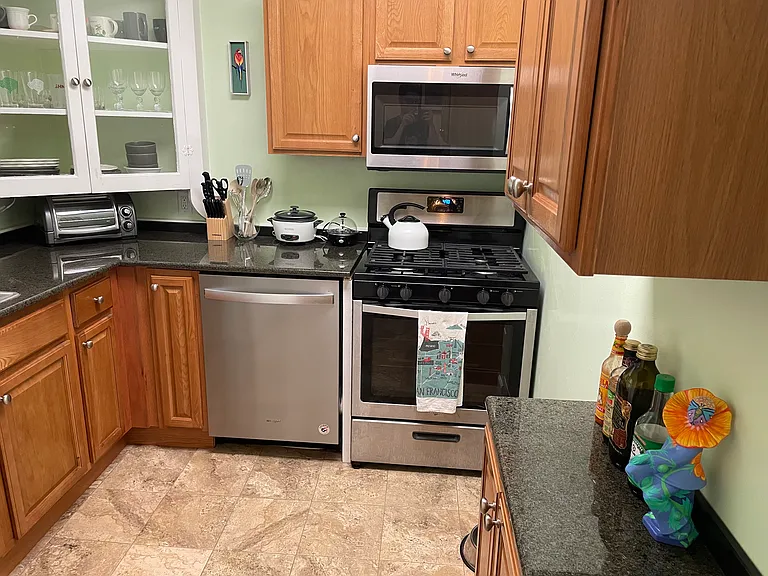 31 Chenango St #1 — Photo 6