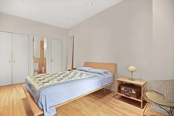 Sold by Compass | media 8