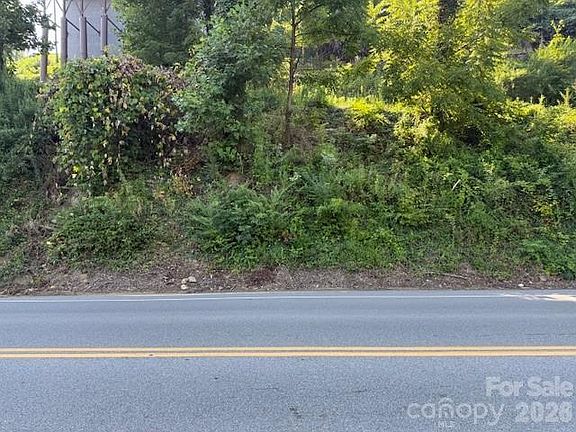 4th image of 710 Cherokee Orchard Rd