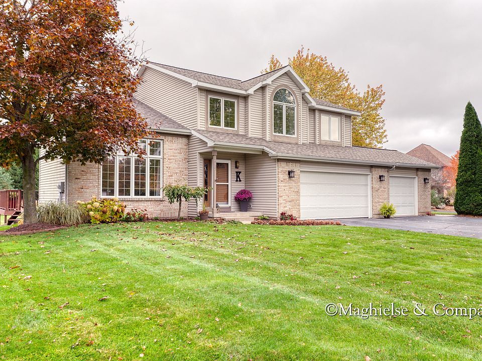 1st image of 2313 Rolling Meadow Dr NE