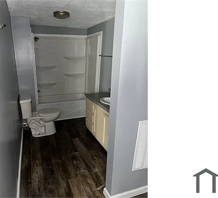 506 N 10th Ave — Photo 5