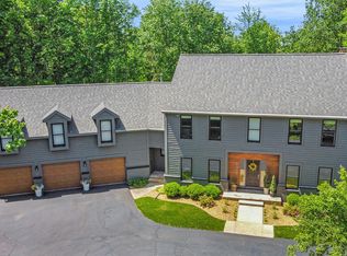 1061 Autumn Rdg NE, Ada, MI 49301