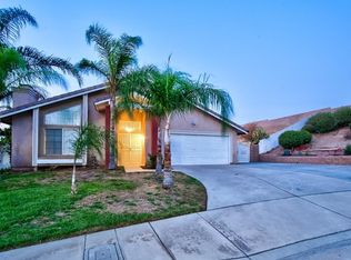 1209 Reyes Hernandez Jr Ln, Colton, CA 92324