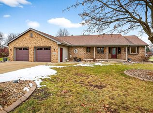 N9619 Darboy Dr, Appleton, WI 54915