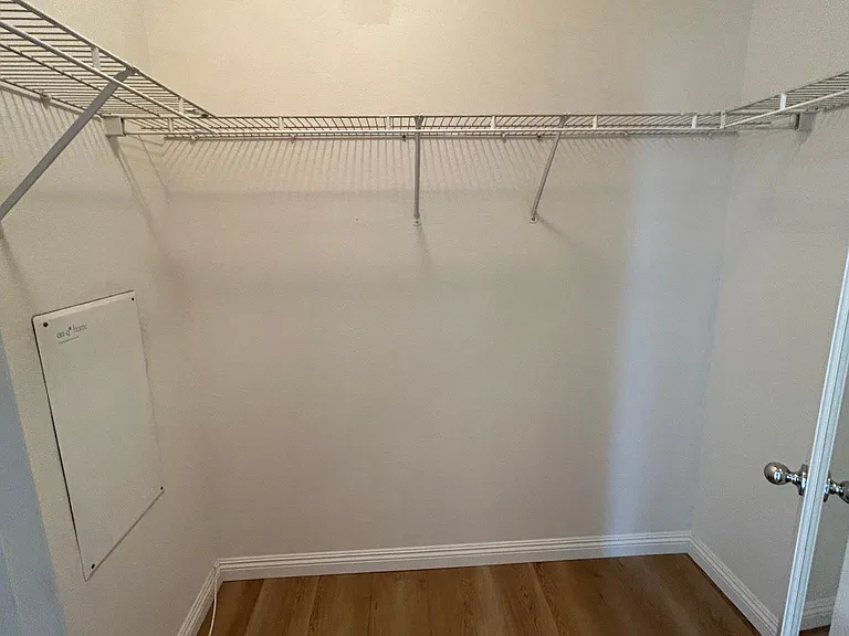 26255 Iris Ave #B — Photo 23