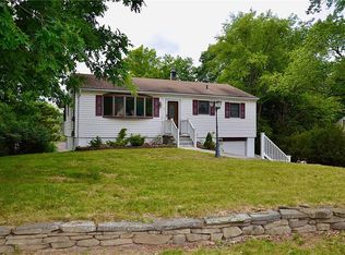 1 Laredo Ct, Monroe, NY 10950