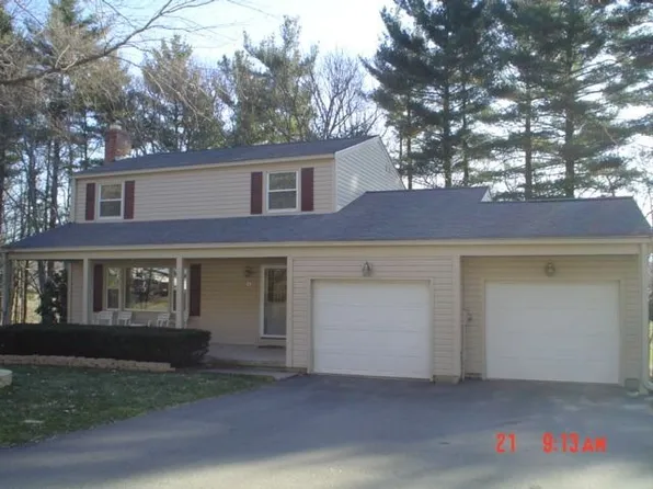 21 Northfield Rd, Enfield, CT 06082