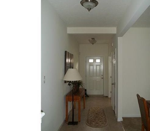 4th image of 9375 Sarah Ct