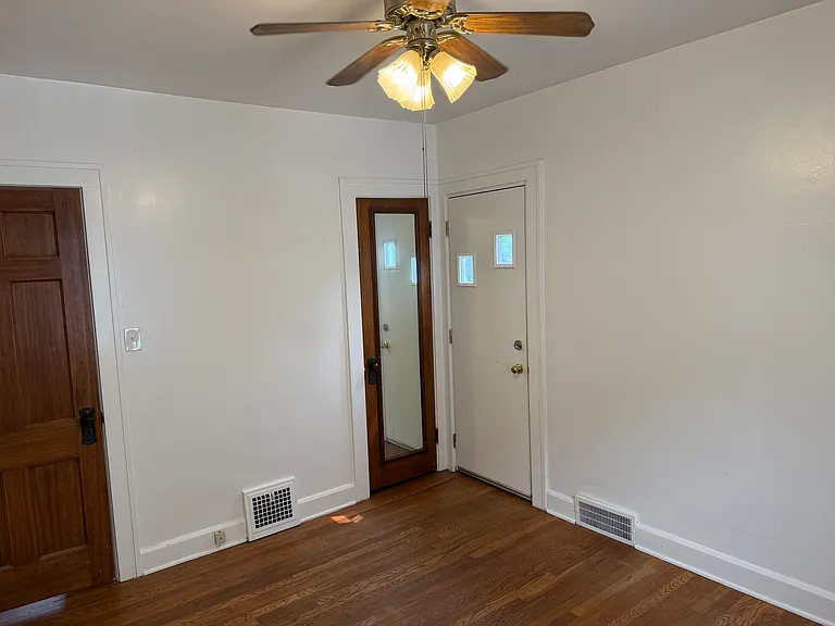3631 Rolliston Rd #3 — Photo 17