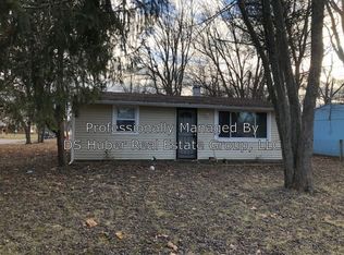2303 Fielding Dr, Lansing, MI 48911