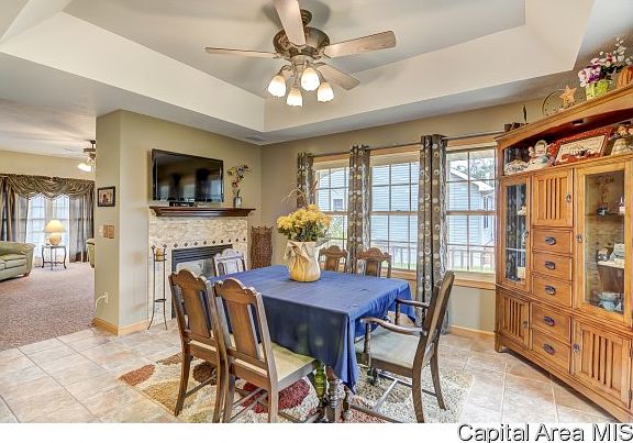 3rd image of 129 Oakwood Ln