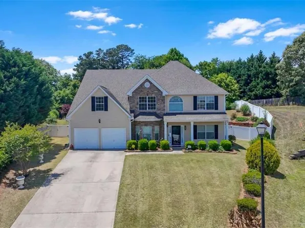 2393 Watson Fain Trl, Loganville, GA 30052