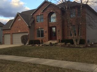 26021 W Whispering Woods Cir, Plainfield, IL 60585