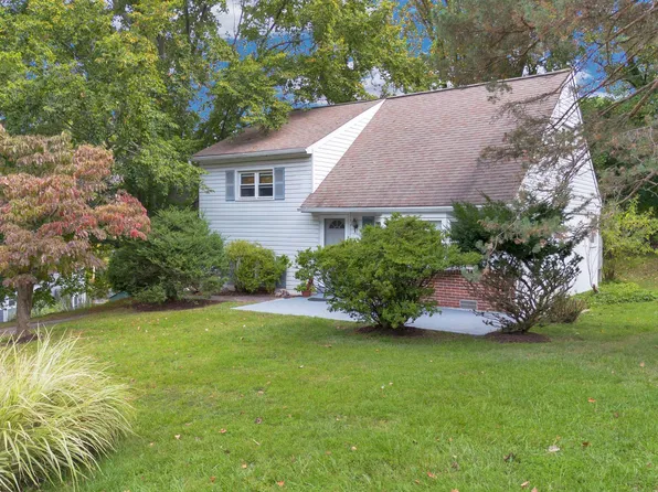 20 Rollingview Dr, Paoli, PA 19301