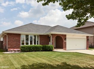 15625 Sayre Ave, Oak Forest, IL 60452