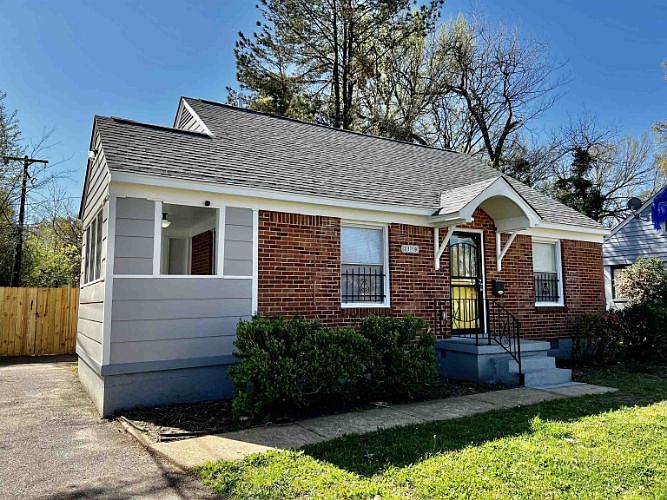 1st image of 3119 Crump Ave