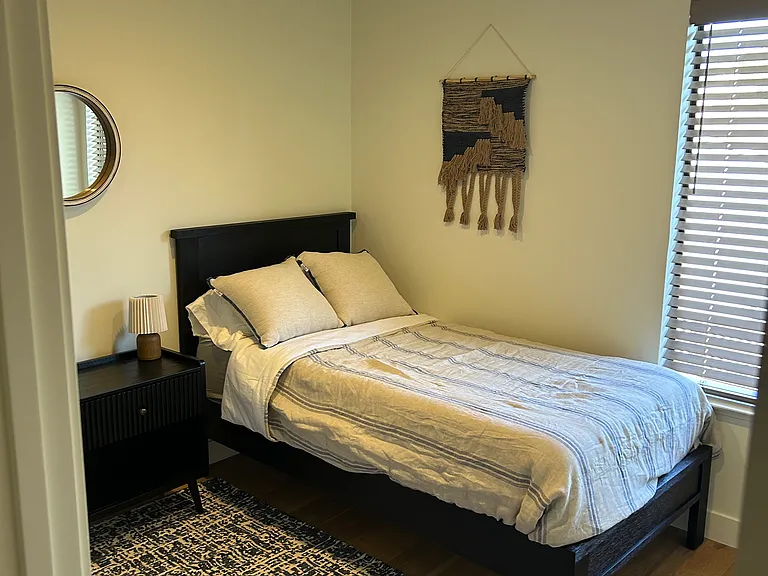 1082 Mariposa Ln — Photo 20
