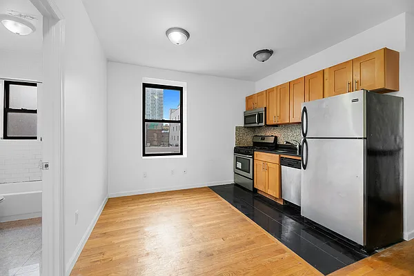 Rented by REAL New York | media 7