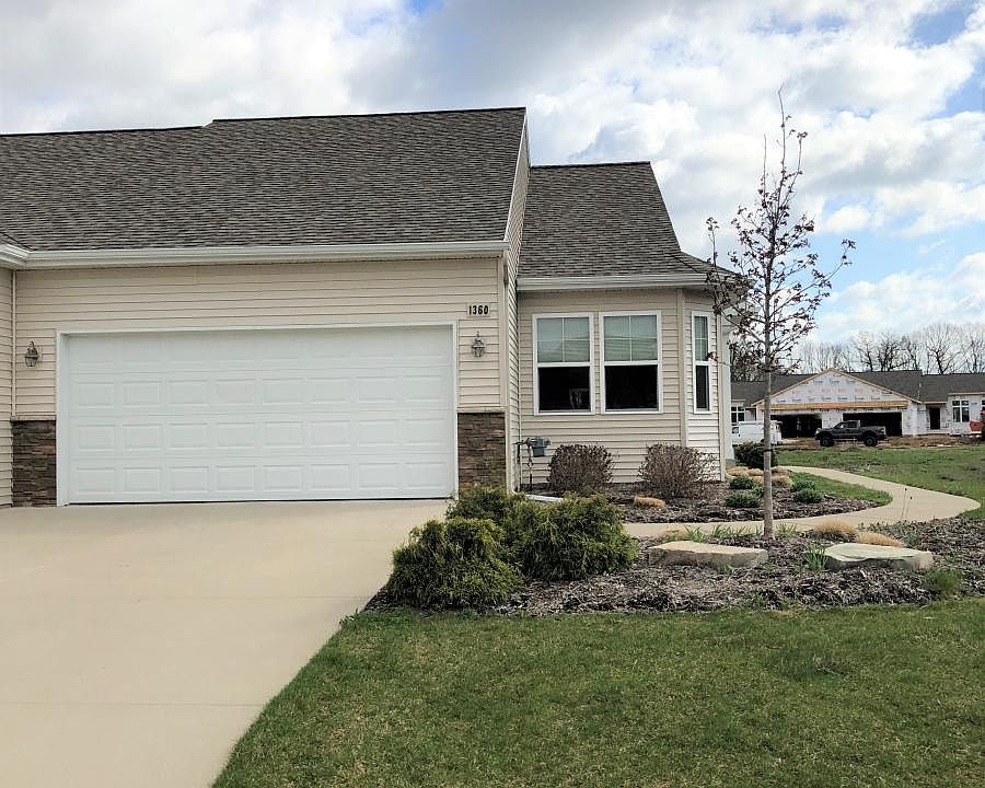 1st image of 1360 S Village Cir