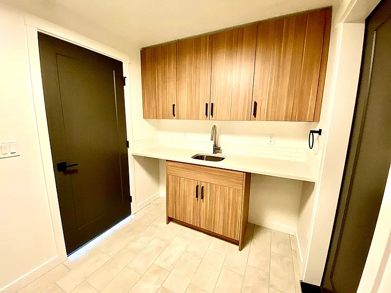 1258 E Echelon Ridge Ln — Photo 38