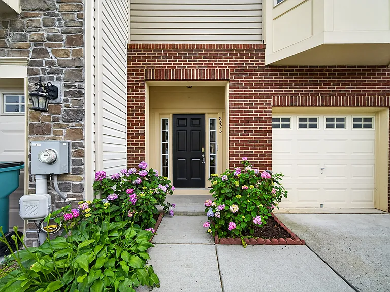 8475 Randell Ridge Rd — Photo 3