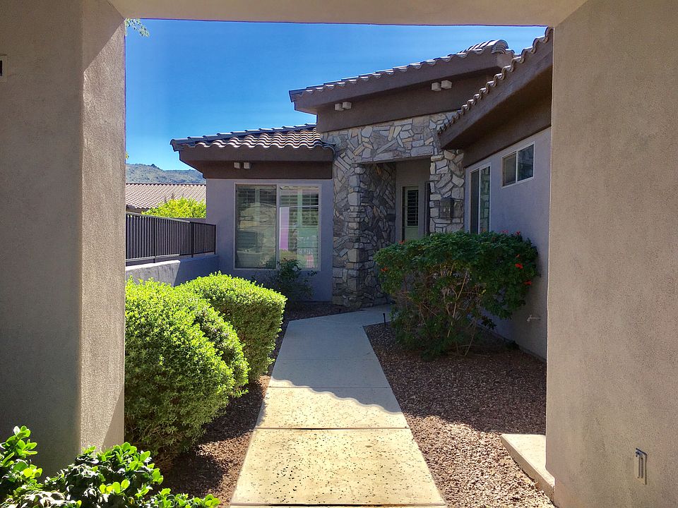 1st image of 1901 E Desert Ln